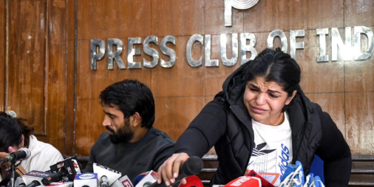 Sakshi Malik ने क्योँ कहा कुश्ती को अलविदा! जानिए वजह