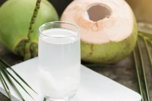 Nariyal Pani ke Fayde